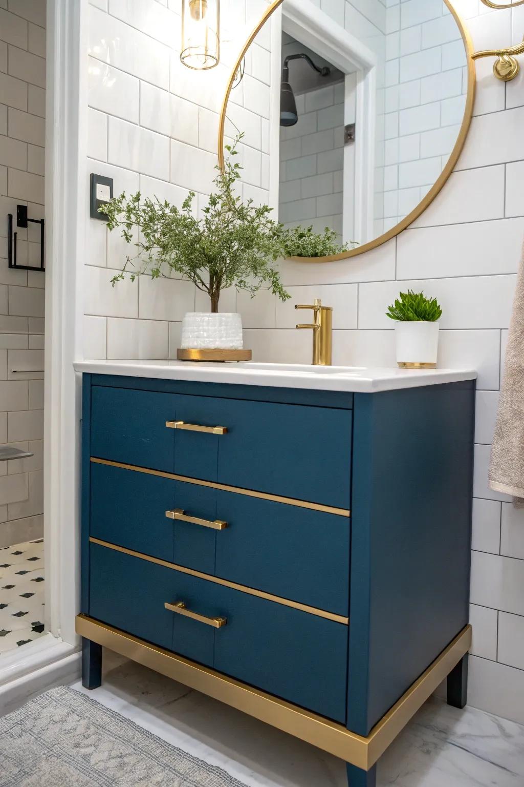 A splash of green adds freshness to the decor.