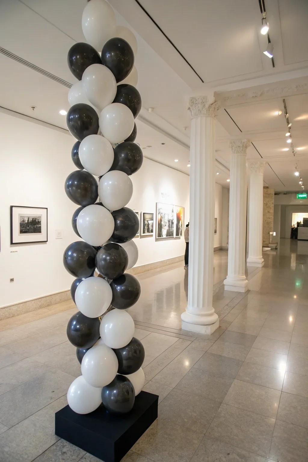 Keep it simple with a minimalist balloon column.