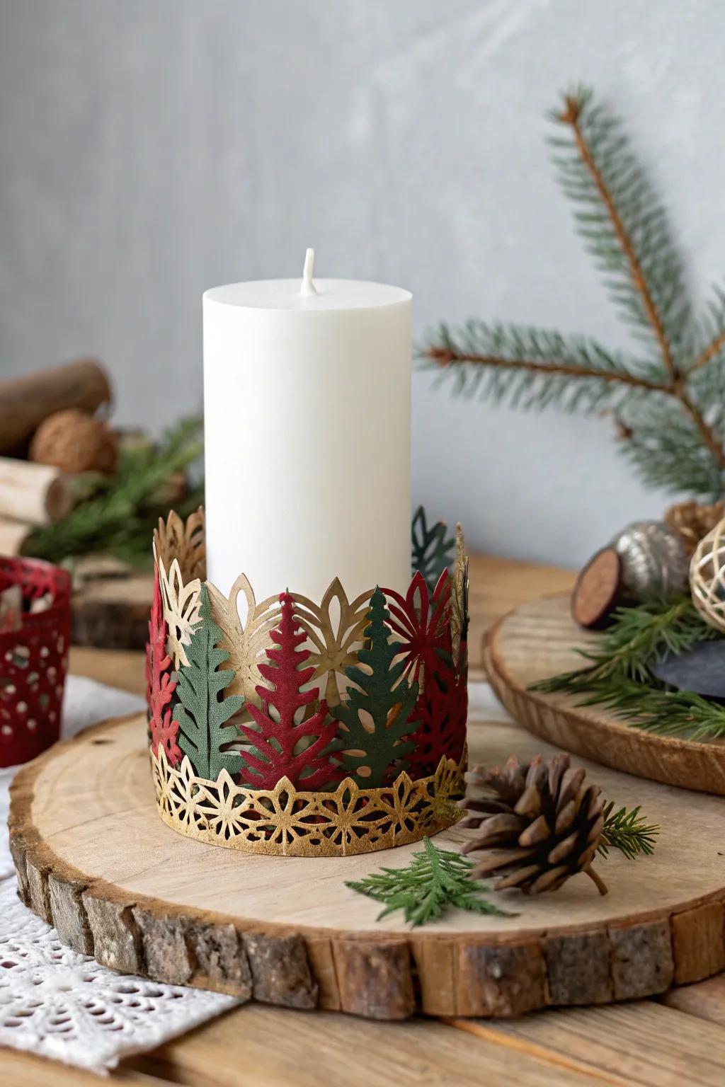 Elevate your holiday decor with charming paper candle ringsâwhere simplicity meets festive elegance.